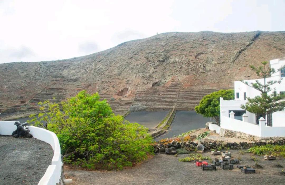 Casa Rural Yeyo En El Crater Del Volcan Tinguaton Екстер'єр фото